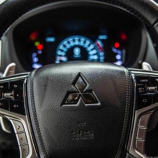 Mitsubishi Pajero Sport Legend 2.4