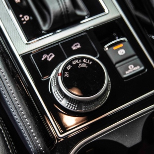 Mitsubishi Pajero Sport Legend 2.4