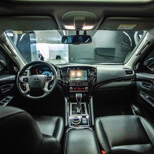 Mitsubishi Pajero Sport Legend 2.4