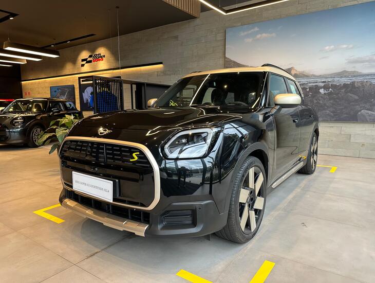 galeria Cooper Countryman