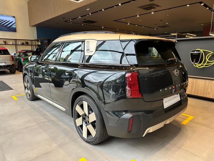 galeria Cooper Countryman