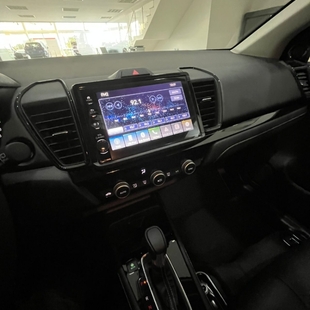 Honda NEW CITY HATCH TOURING 1.5 AUT