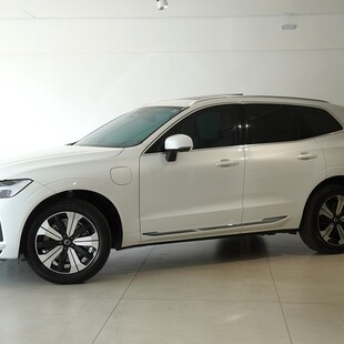 Volvo XC60 2.0 T8 RECHARGE PLUS AWD GEARTRONIC