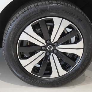 Volvo XC60 2.0 T8 RECHARGE PLUS AWD GEARTRONIC