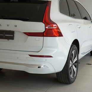 Volvo XC60 2.0 T8 RECHARGE PLUS AWD GEARTRONIC