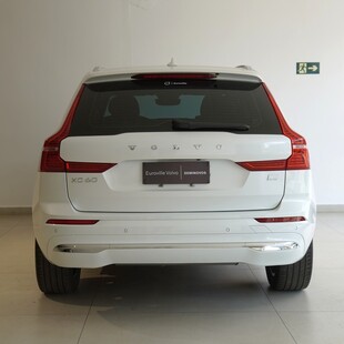 Volvo XC60 2.0 T8 RECHARGE PLUS AWD GEARTRONIC