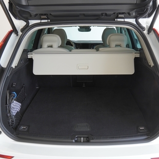 Volvo XC60 2.0 T8 RECHARGE PLUS AWD GEARTRONIC