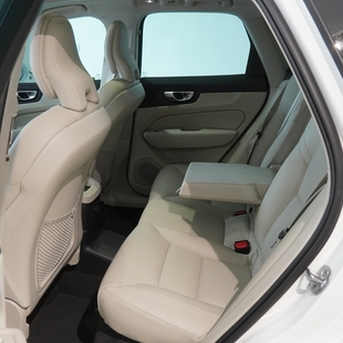 Volvo XC60 2.0 T8 RECHARGE PLUS AWD GEARTRONIC