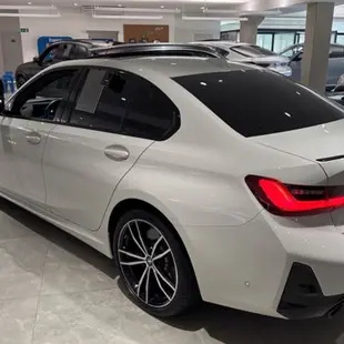 Bmw 330e M Sport 2.0 Turbo (Aut.) (Híb.)