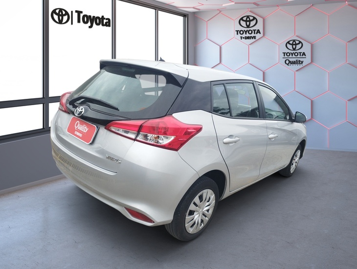 galeria Yaris