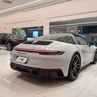 Porsche 911 3.0 24V H6 GASOLINA TARGA 4 GTS PDK