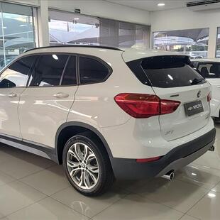 Bmw X1 2.0 16V TURBO ACTIVEFLEX SDRIVE20I 4P AUTOMÁTICO
