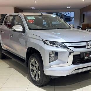 Mitsubishi L200 TRITON 2.4 16V TURBO DIESEL SPORT HPE CD 4P 4X4 AUTOMÁTICO