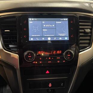 Mitsubishi L200 TRITON 2.4 16V TURBO DIESEL SPORT HPE CD 4P 4X4 AUTOMÁTICO