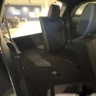 Land Rover Discovery R-Dynamic HSE 3.0 4x4 Die (Hib.)