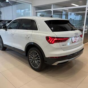 Audi Q3 2.0 40 TFSI GASOLINA PERFORMANCE QUATTRO TIPTRONIC