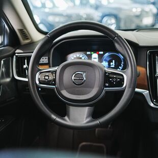 Volvo S90 2.0 T8 4WD Inscription Auto