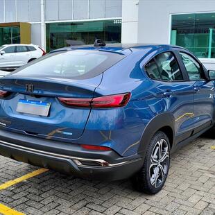 Fiat FASTBACK 1.0 TURBO 200 HYBRID IMPETUS CVT