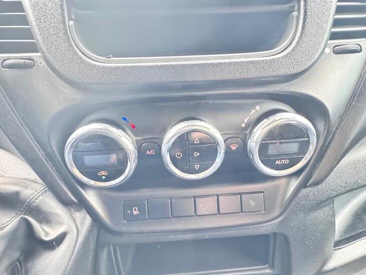 galeria DAILY 35-150 COM BAU