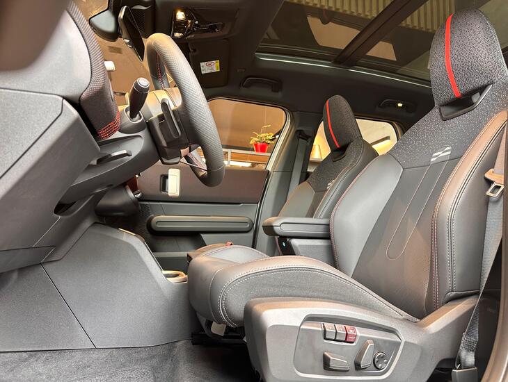 galeria Cooper Countryman