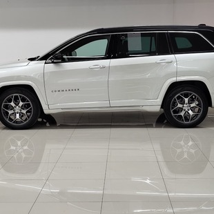 Jeep Commander Overland 1.3 T270