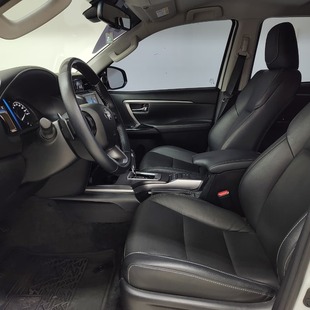 Toyota SW4 SRX 2.8 Turbodiesel 4x4 (Aut.) (7 Lugares)