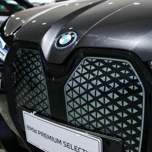 Bmw iX xDrive40 (Aut.) (Elétrico)