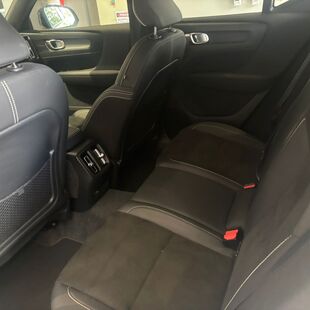 Volvo XC40 Pure (Elétrico)