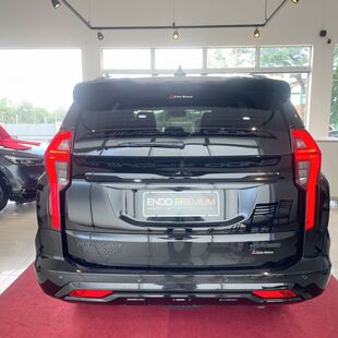 Mitsubishi PAJERO SPORT HPE 2.4 4x4 Diesel Aut. PAJERO SPORT HPE 2.4 4x4 Diesel Aut.