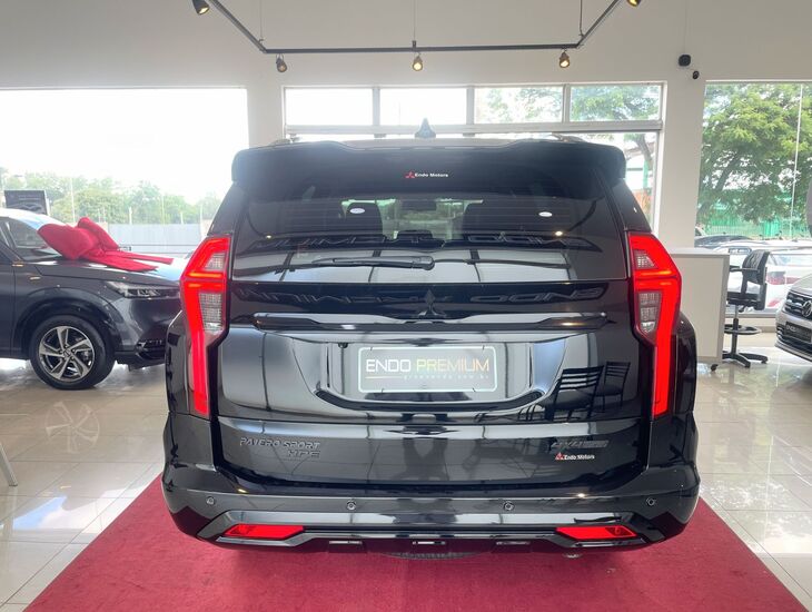 galeria PAJERO SPORT HPE 2.4 4x4 Diesel Aut.