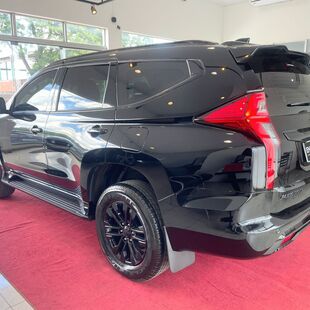 Mitsubishi PAJERO SPORT HPE 2.4 4x4 Diesel Aut. PAJERO SPORT HPE 2.4 4x4 Diesel Aut.