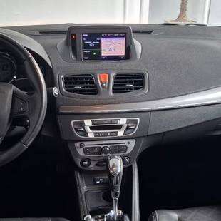 Renault FLUENCE 2.0 DYNAMIQUE PLUS 16V FLEX 4P AUTOMÁTICO