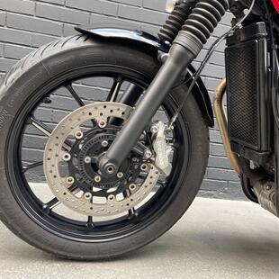 Triumph Street Twin 900cc