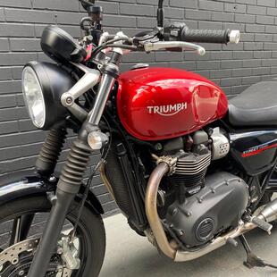 Triumph Street Twin 900cc