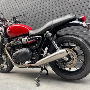 Triumph Street Twin 900cc