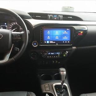 Toyota HILUX 2.8 D-4D TURBO DIESEL CD SRX PLUS 4X4 AUTOMÁTICO