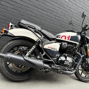 Royal Enfield Shotgun 650 ABS