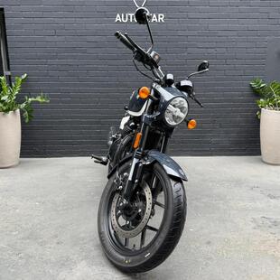 Royal Enfield Shotgun 650 ABS