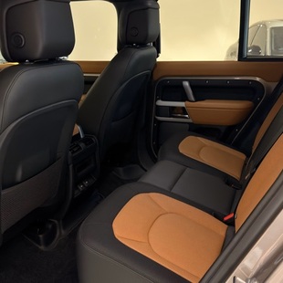 Land Rover Defender 110 X-Dynamic HSE 3.0 TD (Aut)