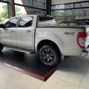 Ford RANGER 3.2 XLT 4X4 CD 20V DIESEL 4P AUTOMÁTICO