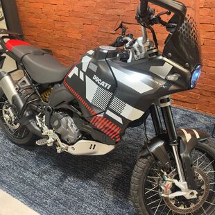 Ducati DesertX DESERT X