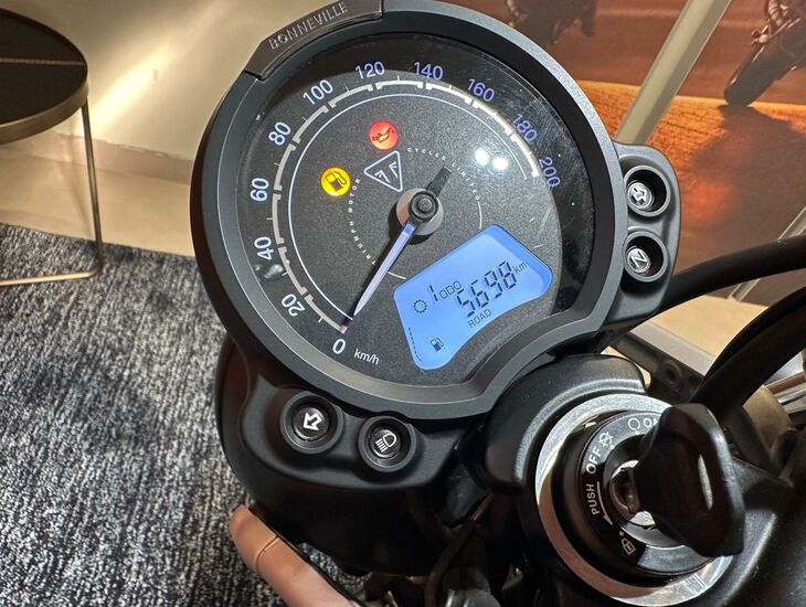 galeria Scrambler 900