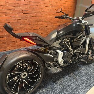 Ducati Diavel 1260S