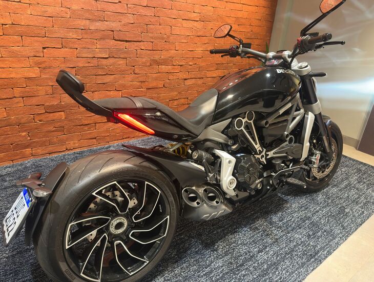 galeria Diavel