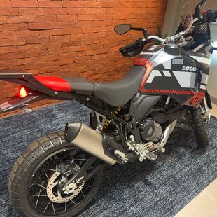 Ducati DesertX DESERT X