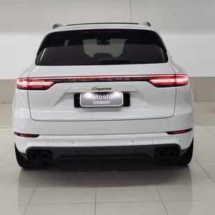 Porsche Cayenne 3.0 E-Hybrid Platinum Edition AT