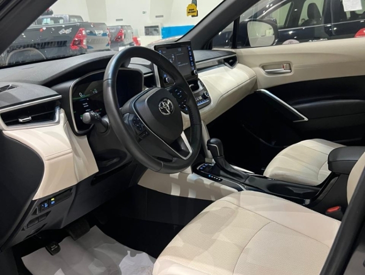 galeria COROLLA CROSS