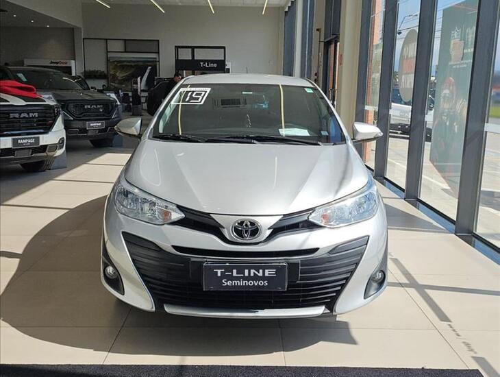 galeria YARIS
