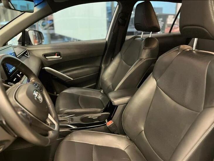 galeria COROLLA CROSS