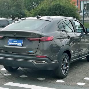 Fiat FASTBACK 1.0 TURBO 200 HYBRID IMPETUS CVT